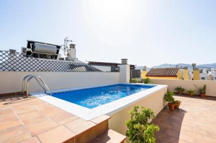 Apartamento MINAGA 3 Nerja Bagian luar foto